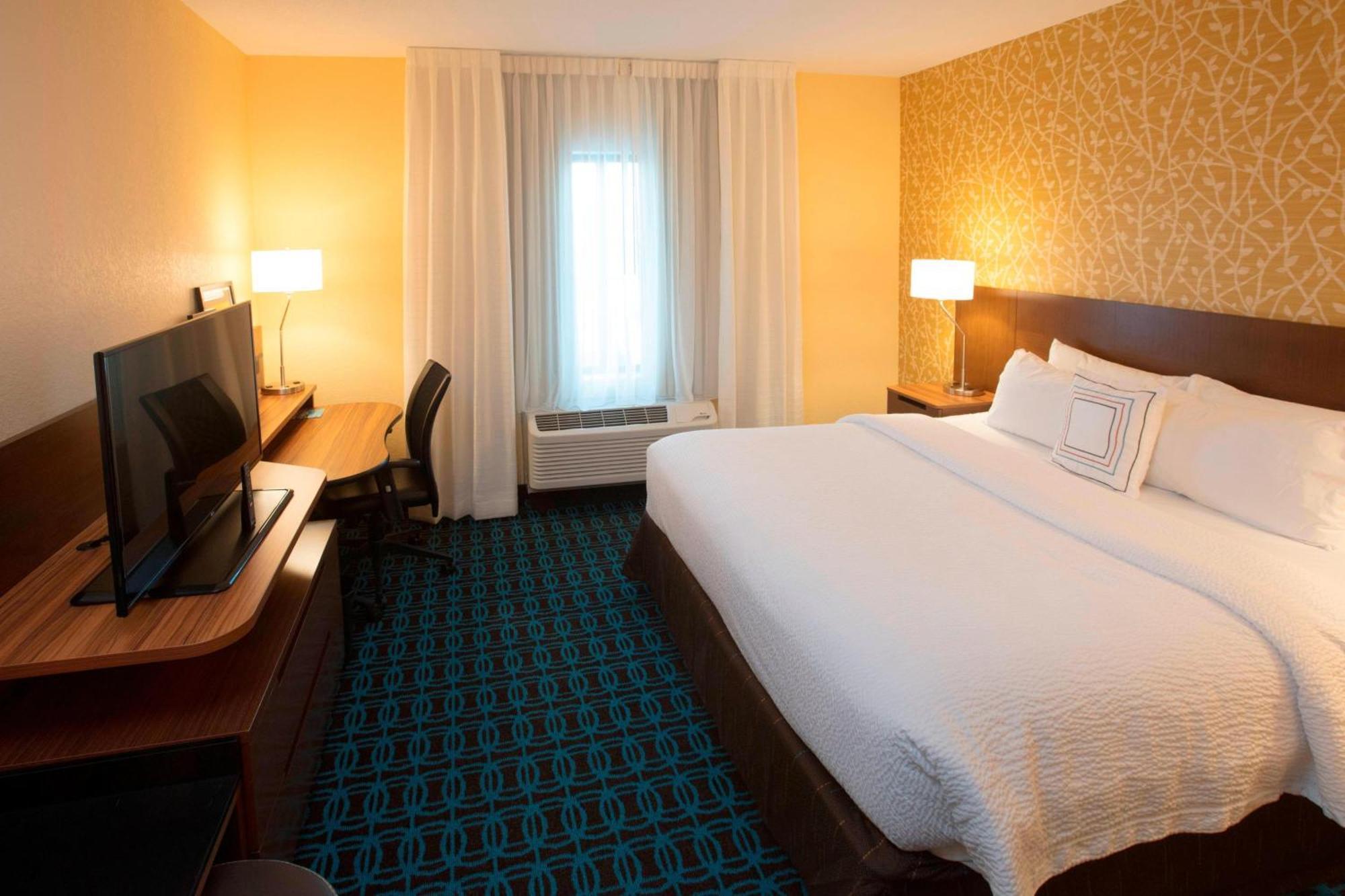 Fairfield Inn & Suites By Marriott Детройт Лейкс Екстериор снимка